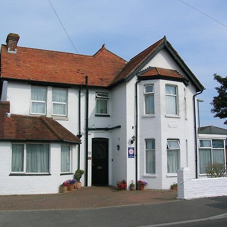 Avon Manor Guest House Lee-on-the-Solent Exterior photo